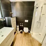 Appartement Berringer, Backbord, Direkt An Der Promenade Rostock