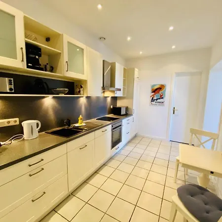 Berringer, Backbord, Direkt An Der Promenade Apartment Rostock